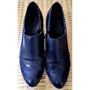 Born Women's Women's BLACK Size 7.5  Booties Leather Wing Tips